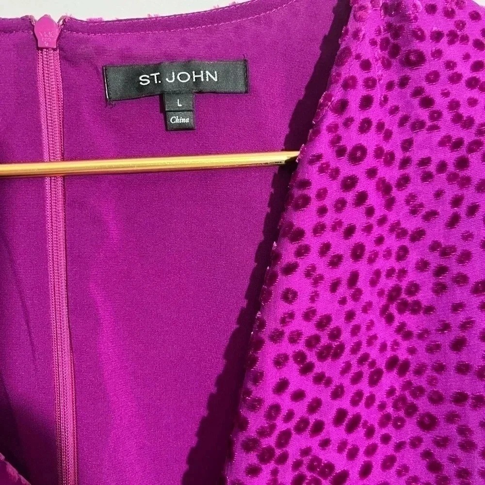 St John Magenta Purple Burnout Velvet Leopard Print Silk Blend Ruffle Blouse‎ L - Picture 3 of 7
